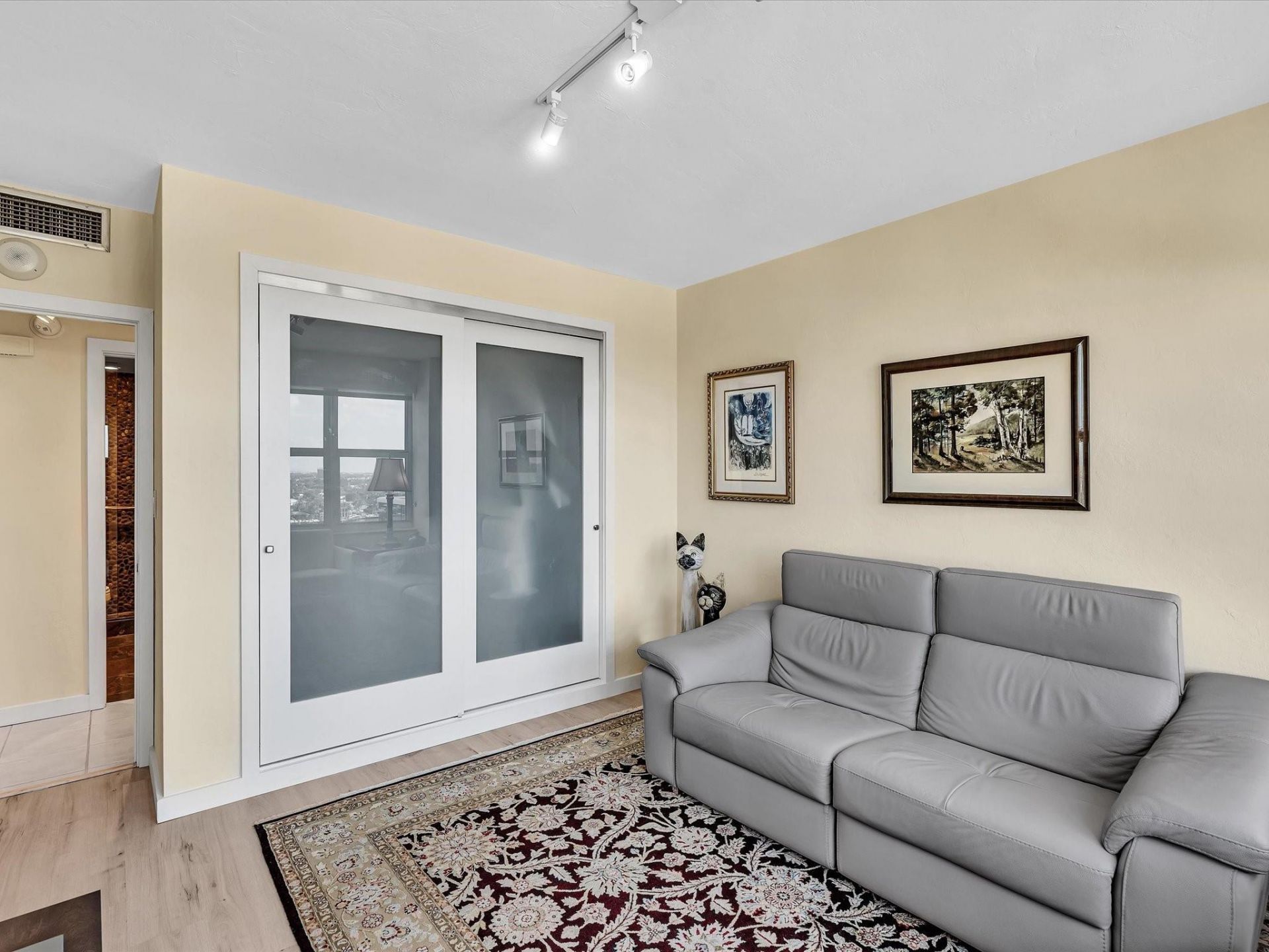 3300 NE 36th Street, Unit 1402, Fort Lauderdale, FL 33308 Photo