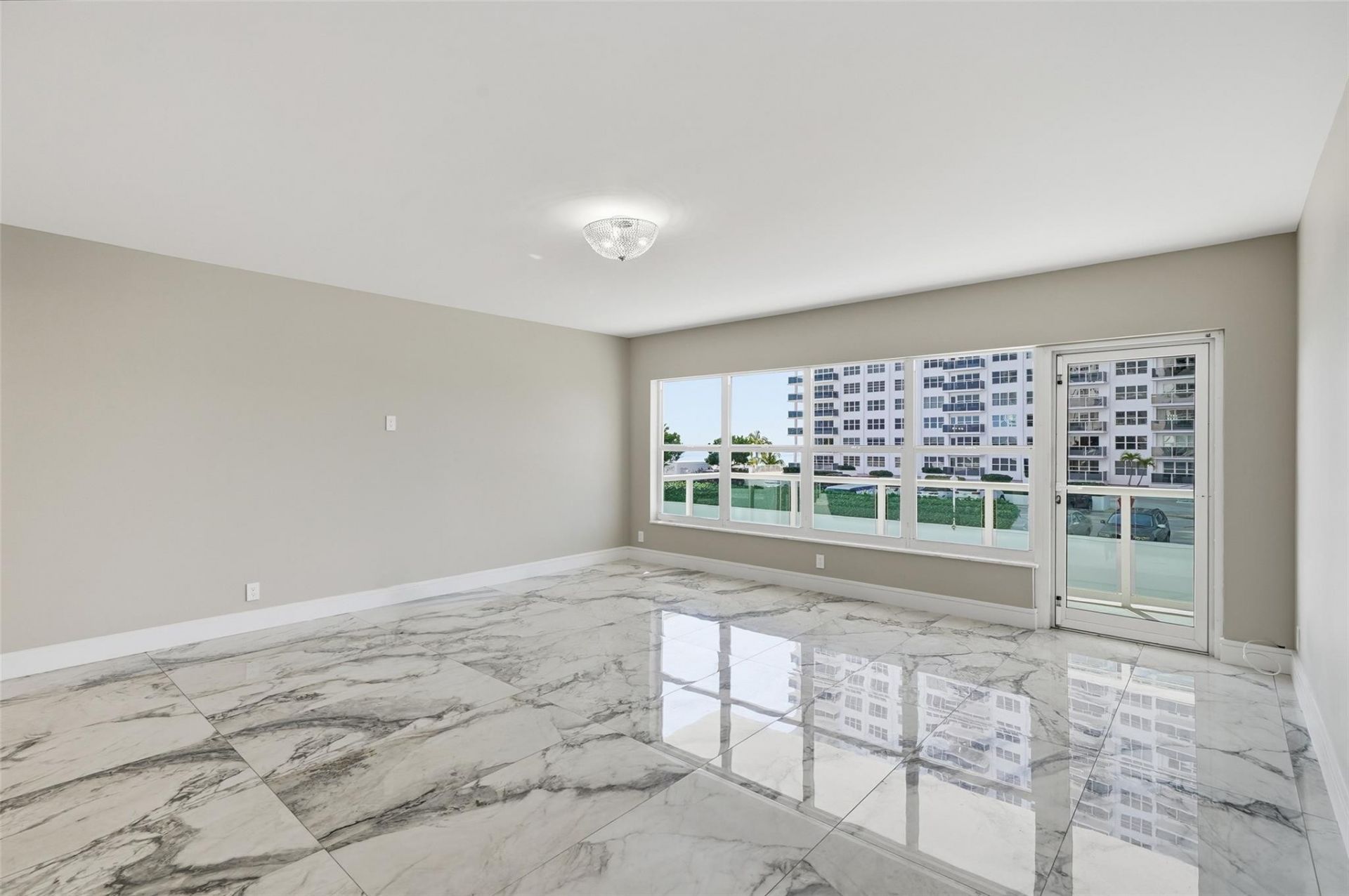 3550 Galt Ocean Drive, Unit 305, Fort Lauderdale, FL 33308 Photo