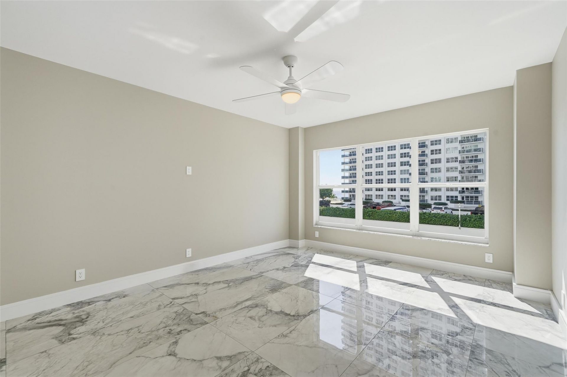 3550 Galt Ocean Drive, Unit 305, Fort Lauderdale, FL 33308 Photo