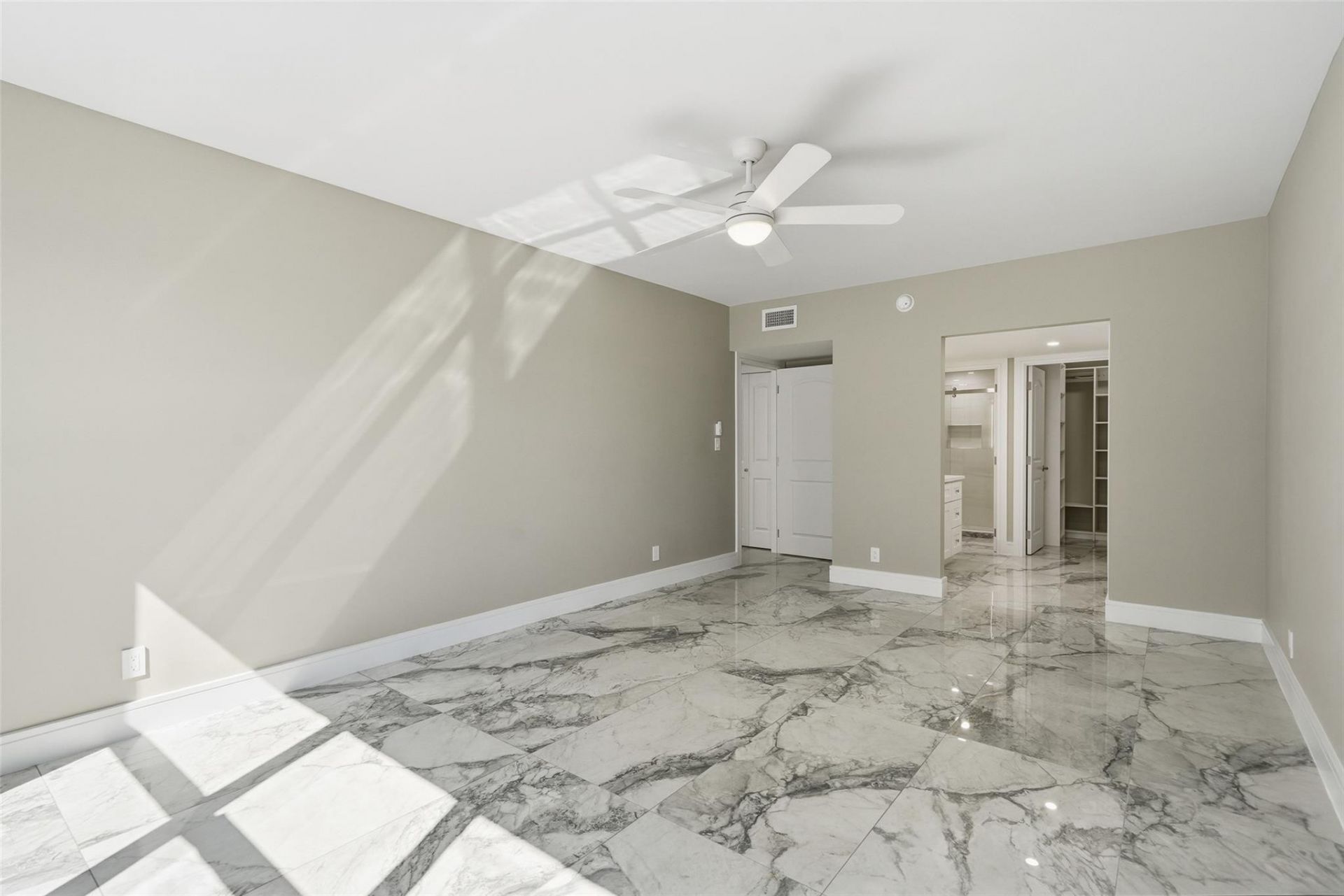 3550 Galt Ocean Drive, Unit 305, Fort Lauderdale, FL 33308 Photo