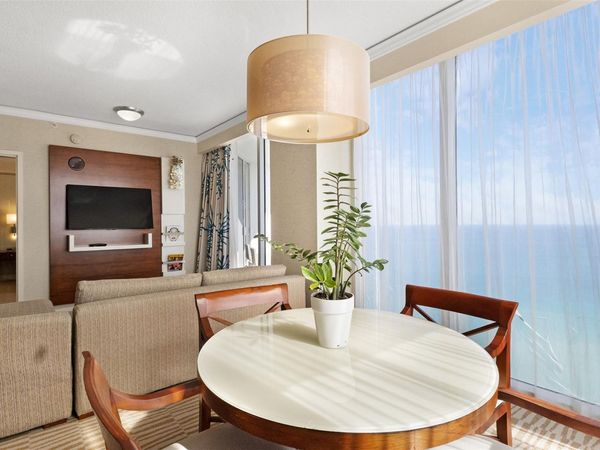 18001 Collins Avenue, Unit 2614, Sunny Isles Beach, FL 33160