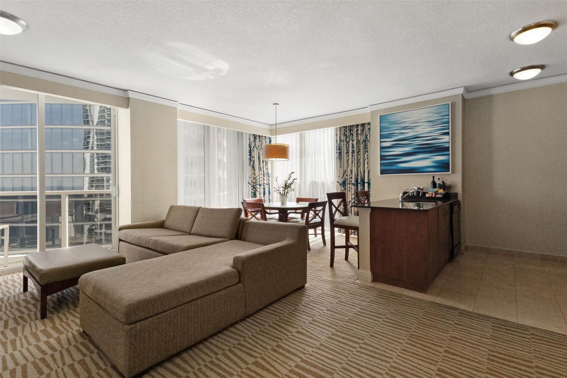 18001 Collins Avenue, Unit 2614, Sunny Isles Beach, FL 33160 Photo
