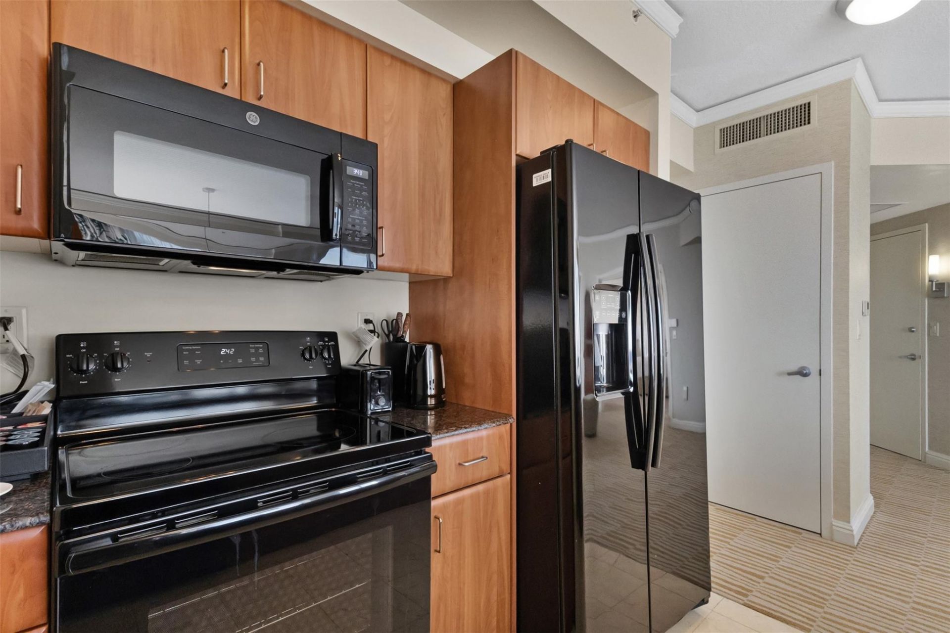 18001 Collins Avenue, Unit 2614, Sunny Isles Beach, FL 33160 Photo