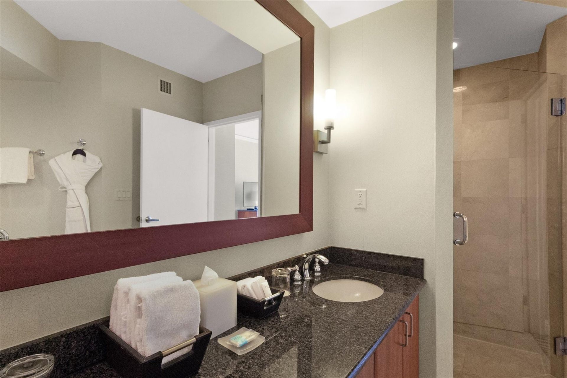 18001 Collins Avenue, Unit 2614, Sunny Isles Beach, FL 33160 Photo