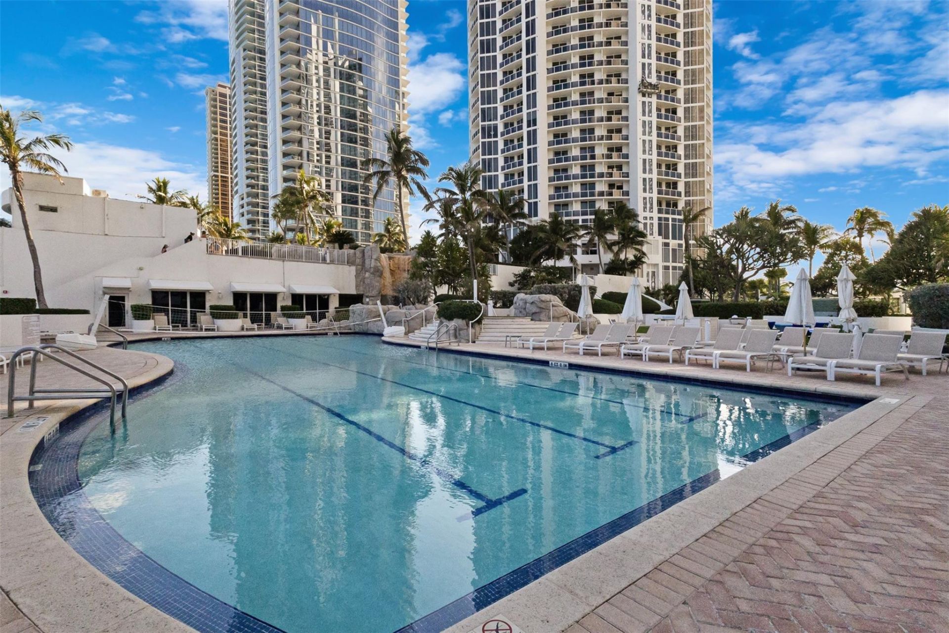 18001 Collins Avenue, Unit 2614, Sunny Isles Beach, FL 33160 Photo