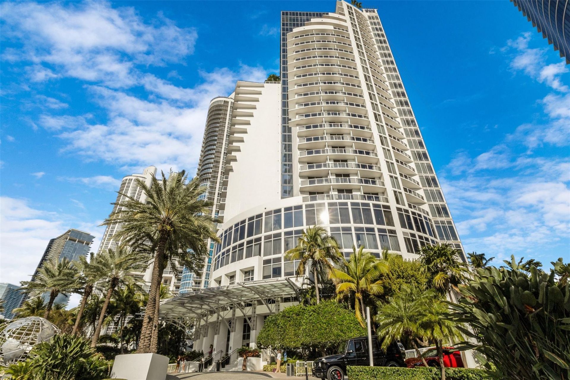18001 Collins Avenue, Unit 2614, Sunny Isles Beach, FL 33160 Photo