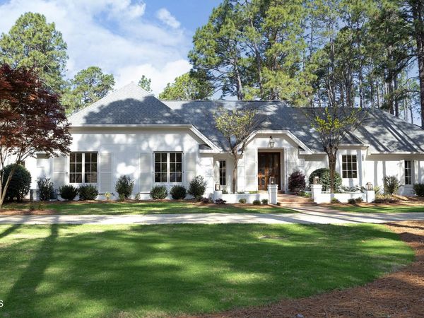 360 Lake Dornoch Drive, Pinehurst, NC 28374