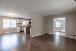 204 Park Road  photo 4