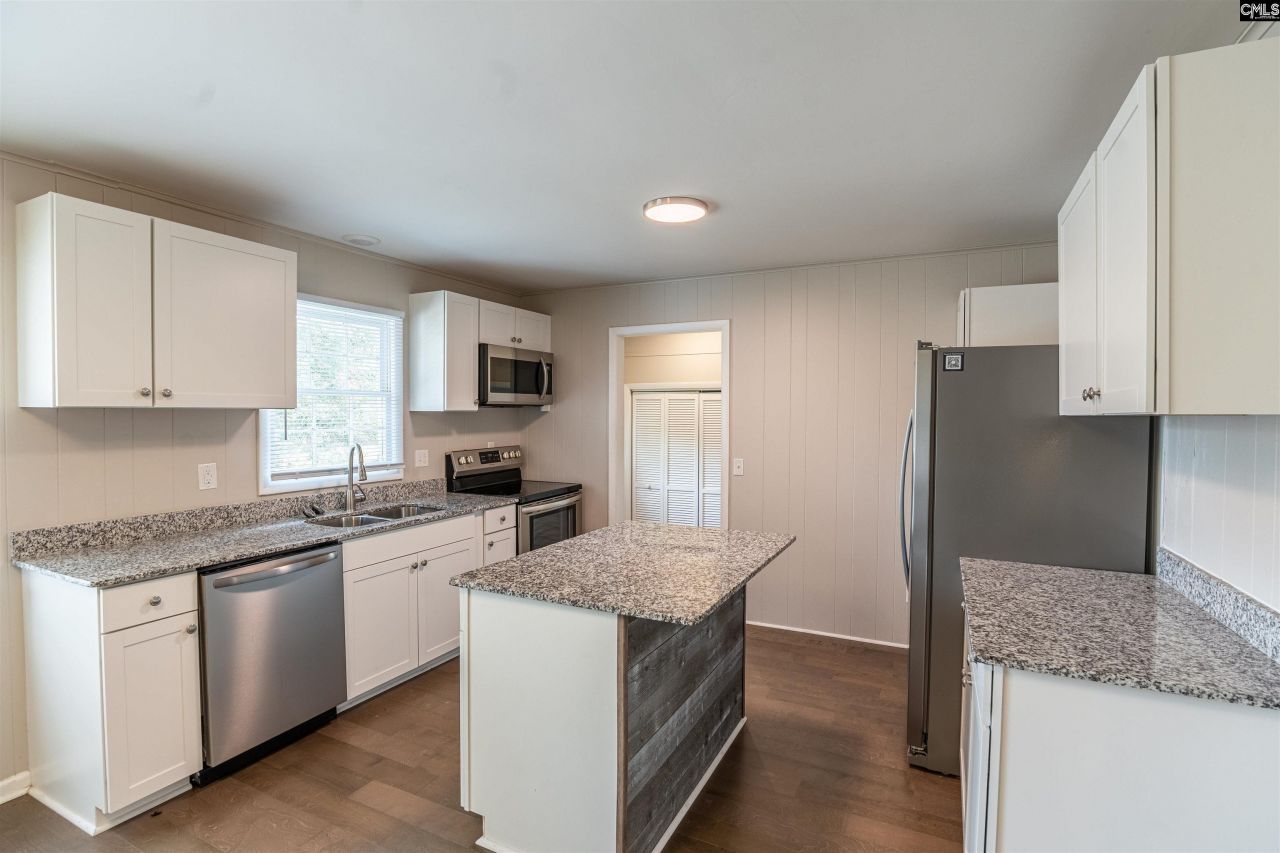 204 Park Road  Photo 8