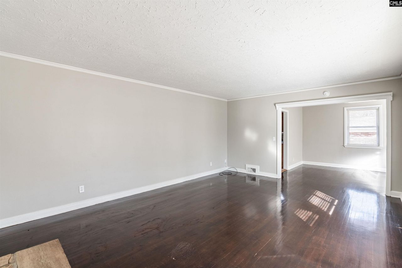 1101 Sunnyside Drive  Photo 10