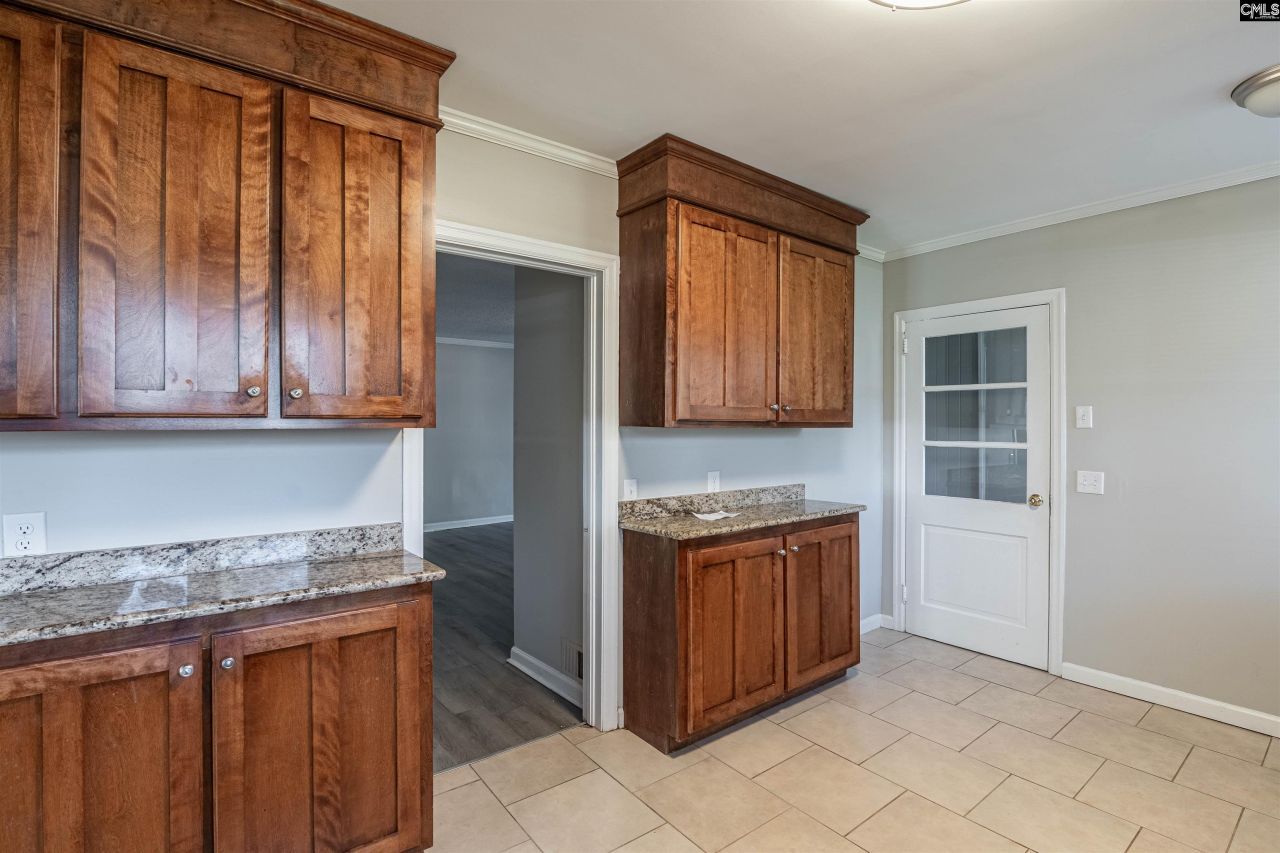 1101 Sunnyside Drive  Photo 15