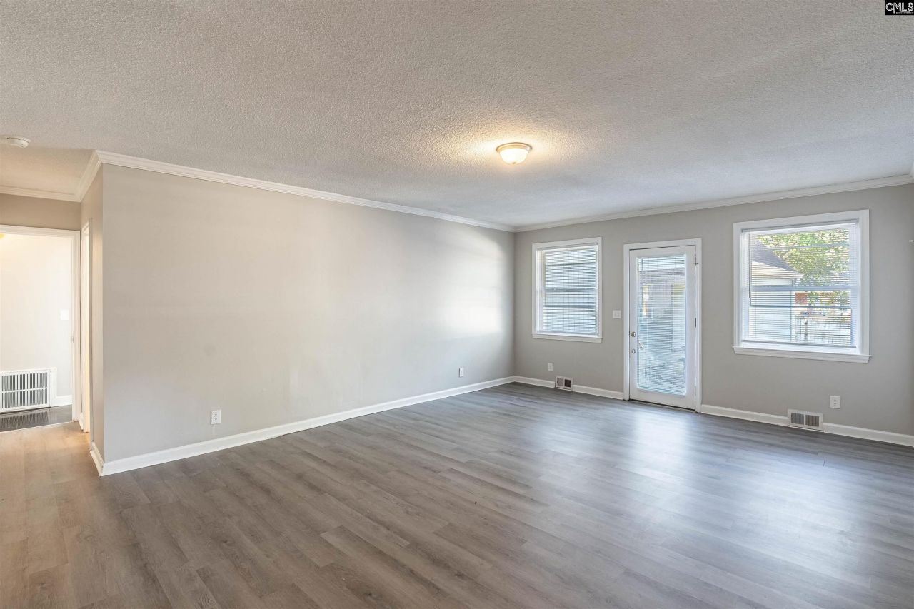 1101 Sunnyside Drive  Photo 19