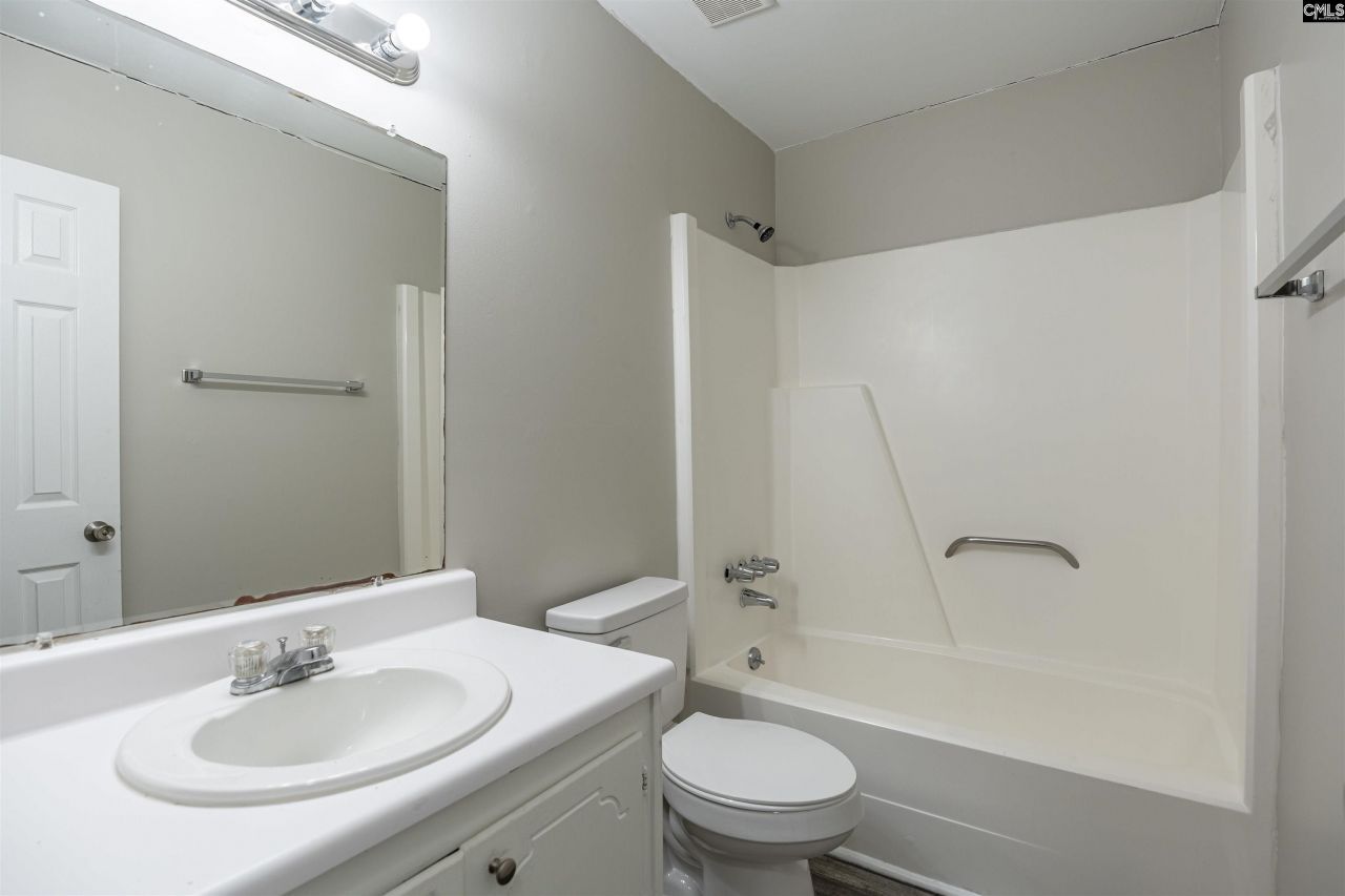 153 Twisted Hill Road  Photo 20