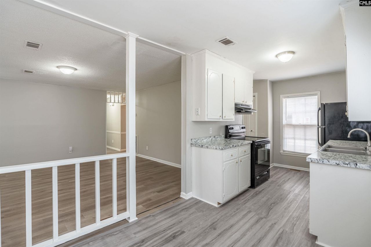 153 Twisted Hill Road  Photo 8