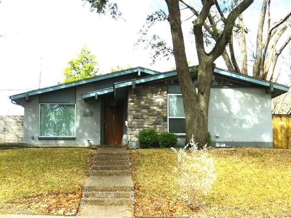 10505 Swallow Lane, Dallas, TX 75218