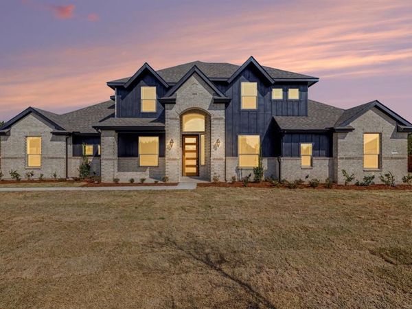 7041 Champion Road, Midlothian, TX 76065