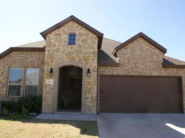 11132 Ranchera Drive, Aubrey, TX 76227