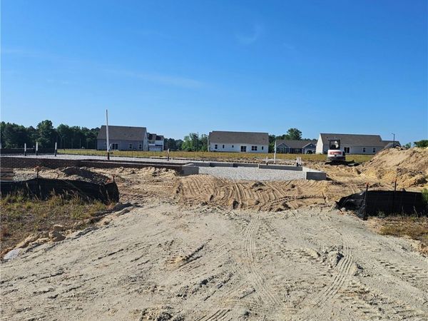 132 Teepee Drive, Lillington, NC 27546