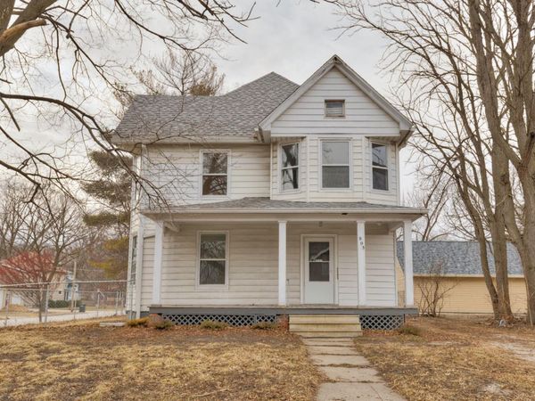 803 Grand Avenue, Ames, IA 50010
