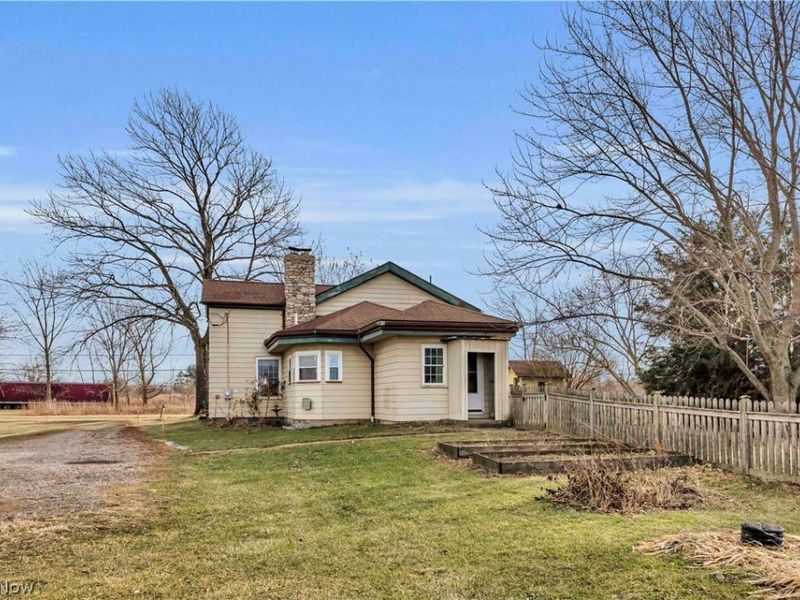 4470 Avon Lake Road, Litchfield, OH 44253 Photo 5