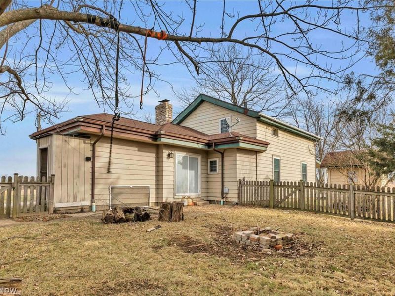 4470 Avon Lake Road, Litchfield, OH 44253 Photo 6