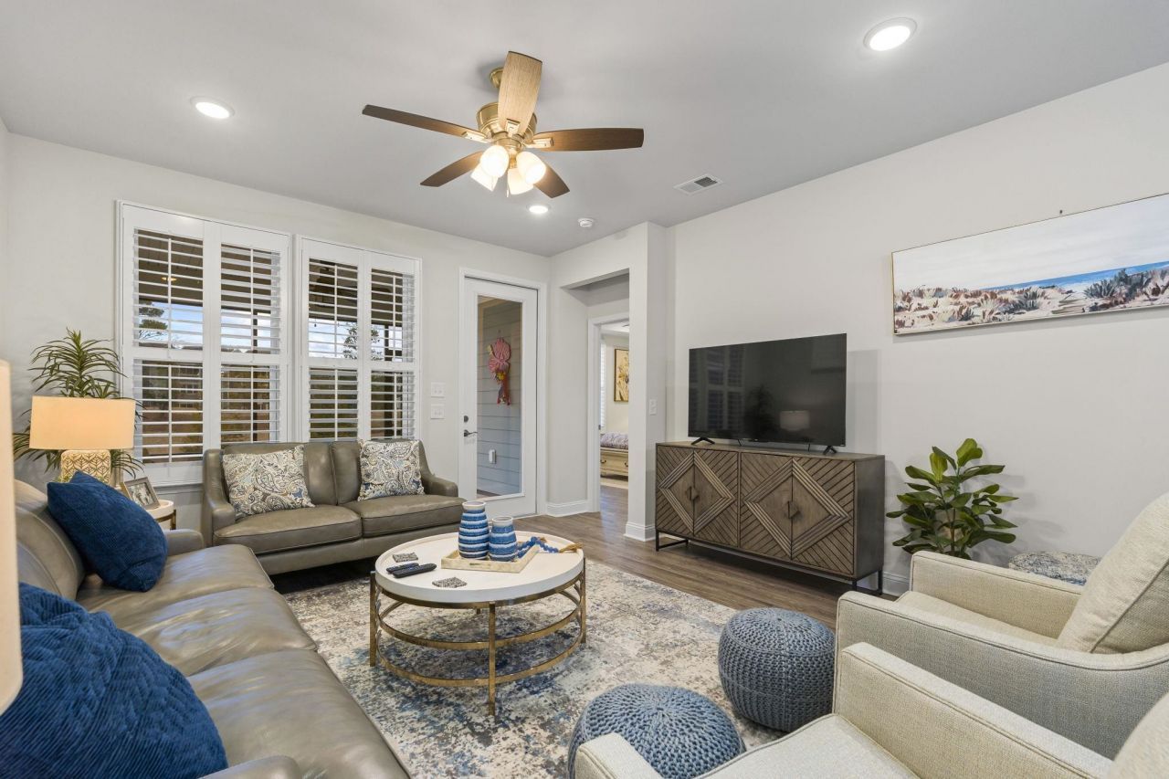 1307 Littleleaf Loop Photo 10