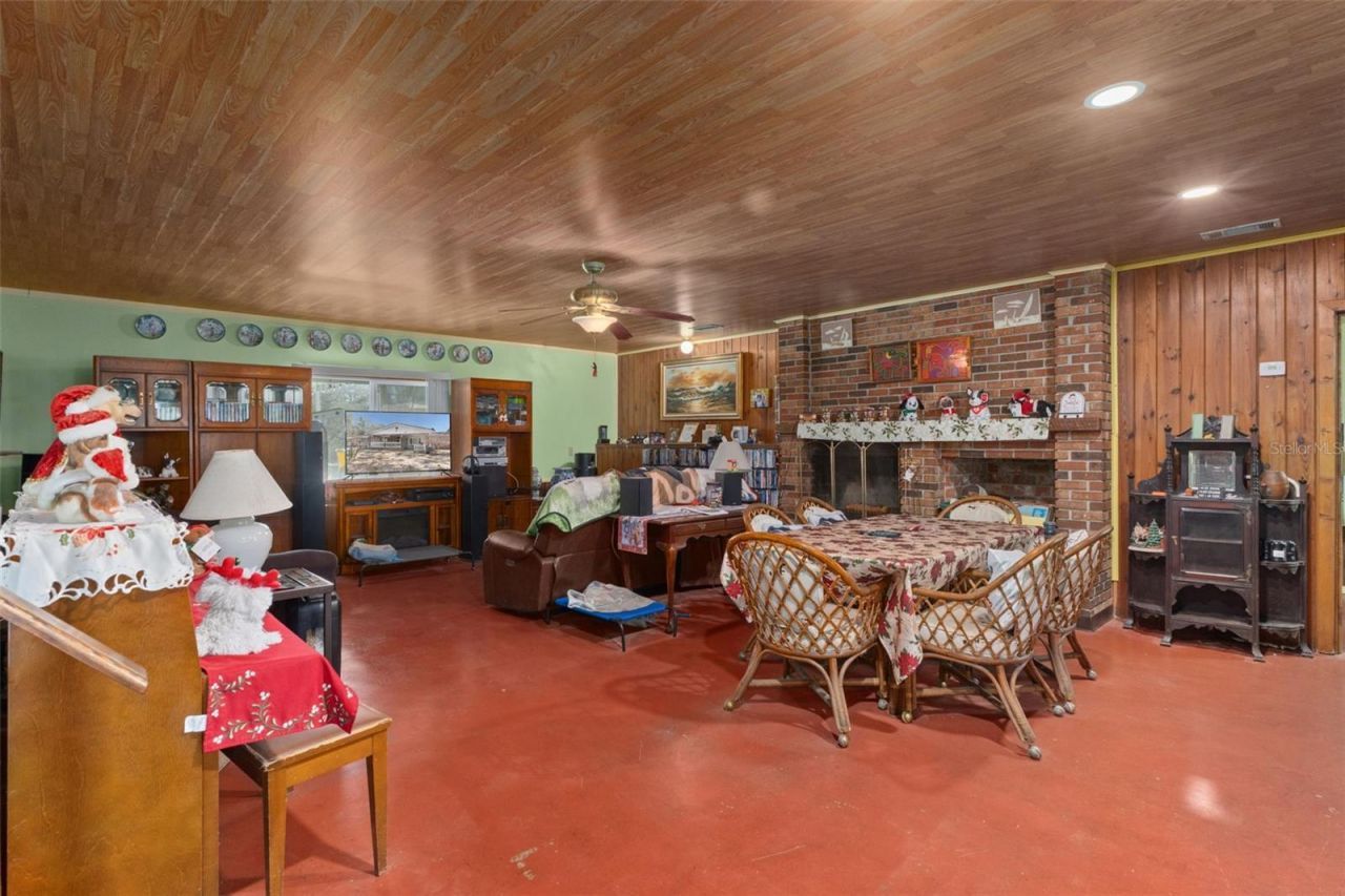 265 S Thayer Avenue, Lecanto, FL 34461 Photo