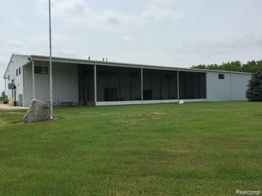 6350 Wolf Road, Burnside Township, Mi 48416