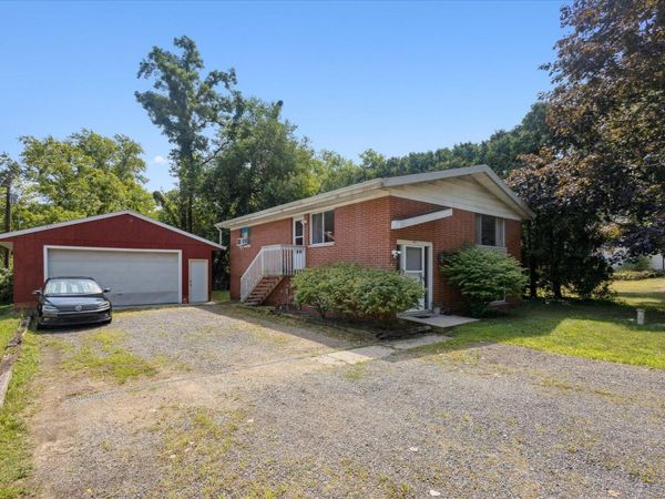 7039 Curtis Drive, Coloma, MI 49038