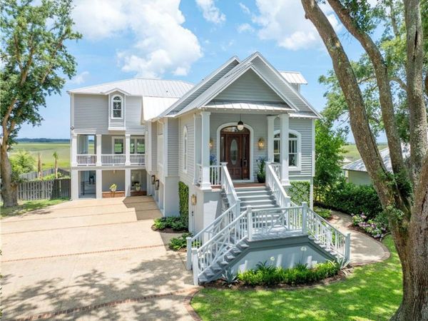 50 Frederica Oaks Lane, St Simons Island, GA 31522