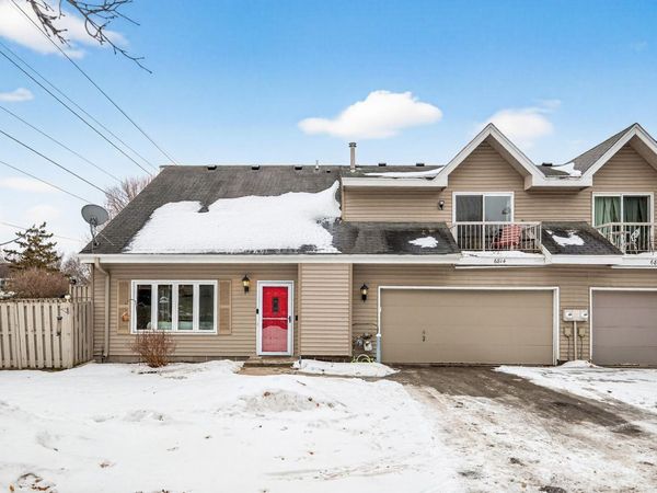 6814 York Place N, Brooklyn Center, MN 55429