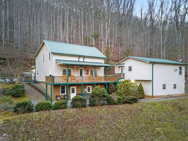 317 Collins Creek Road, Hiawassee, GA 30546