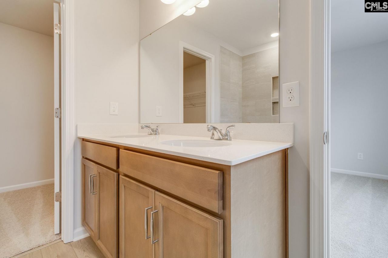 3018 Harborview Drive Photo 18