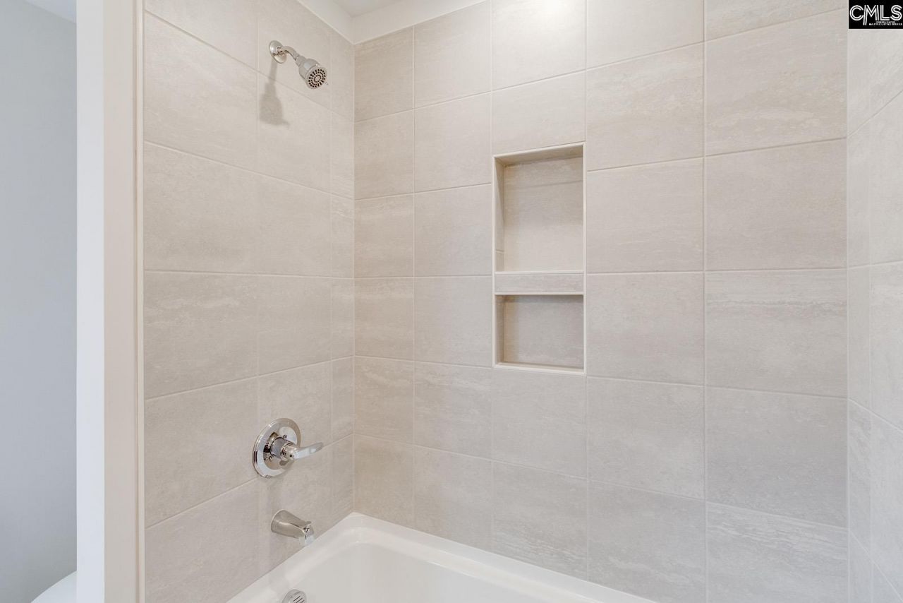 3018 Harborview Drive Photo 19