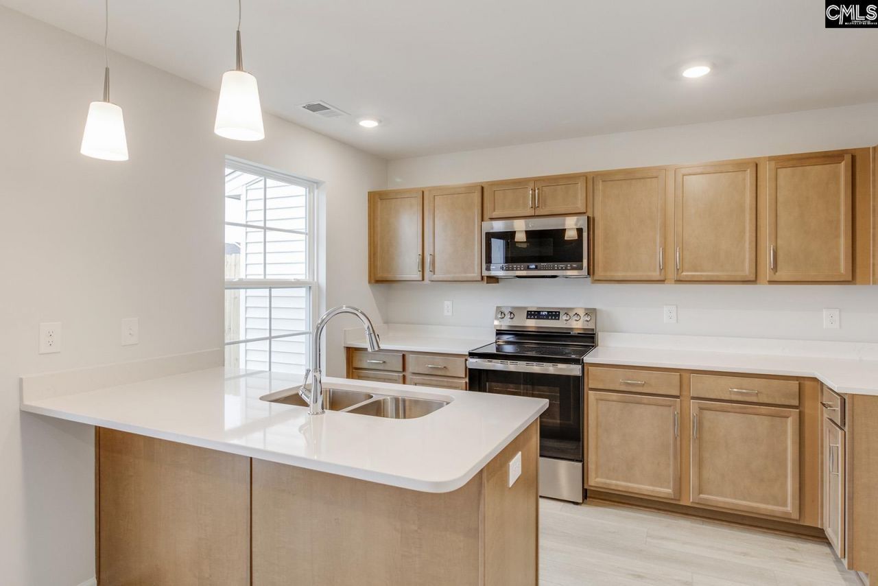 3018 Harborview Drive Photo 8