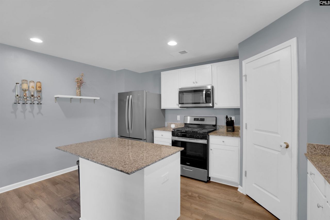 135 Savannah Wood Road Photo 15