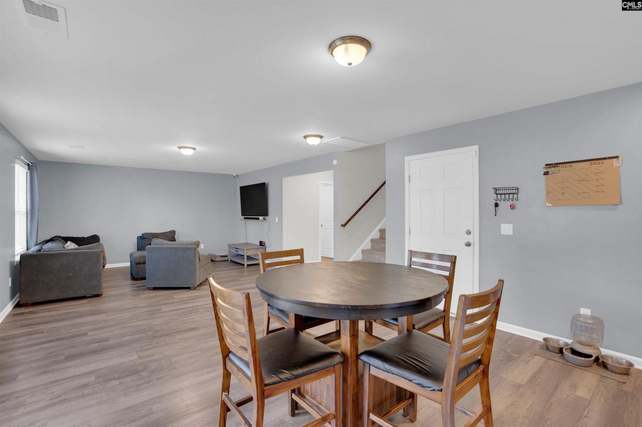 135 Savannah Wood Road Photo 17