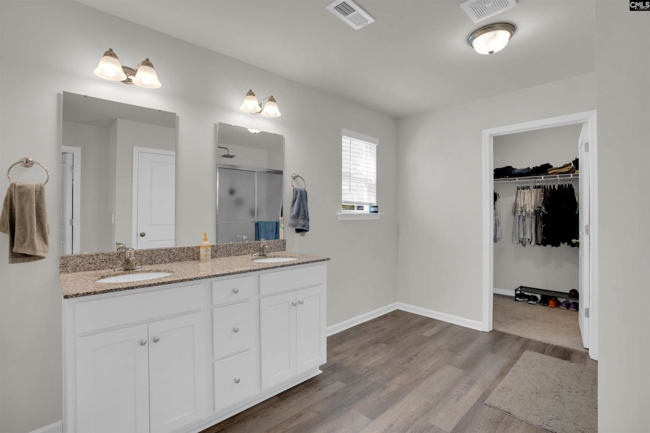 135 Savannah Wood Road Photo 28