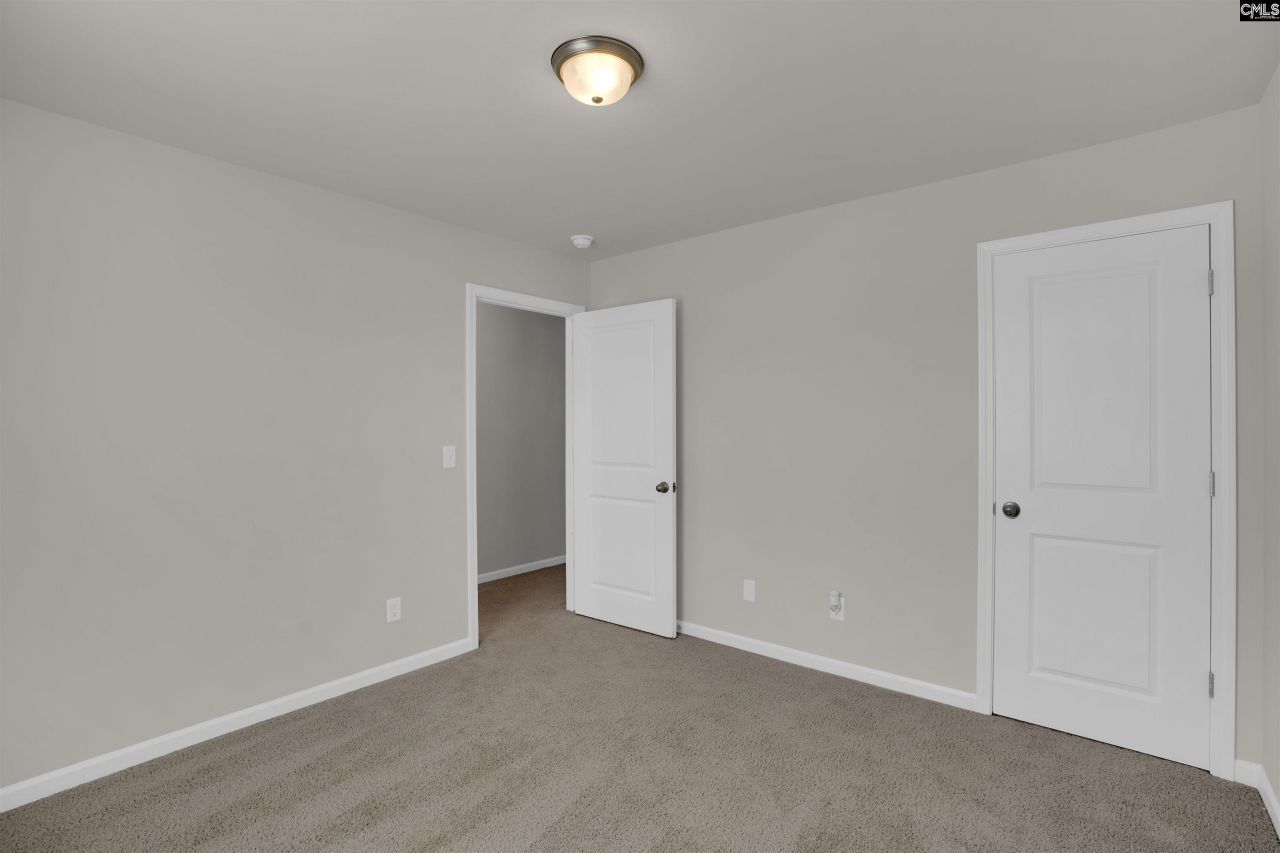 135 Savannah Wood Road Photo 34