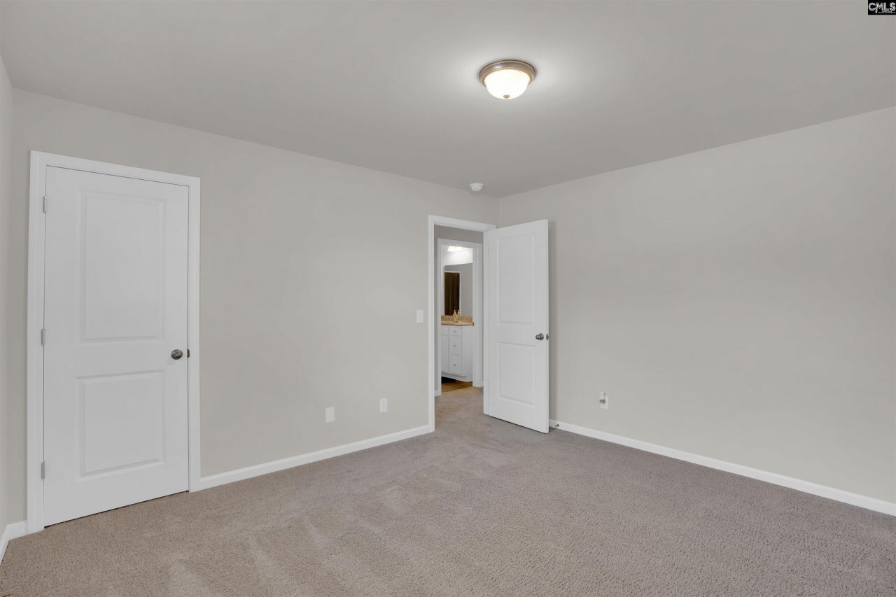 135 Savannah Wood Road Photo 36