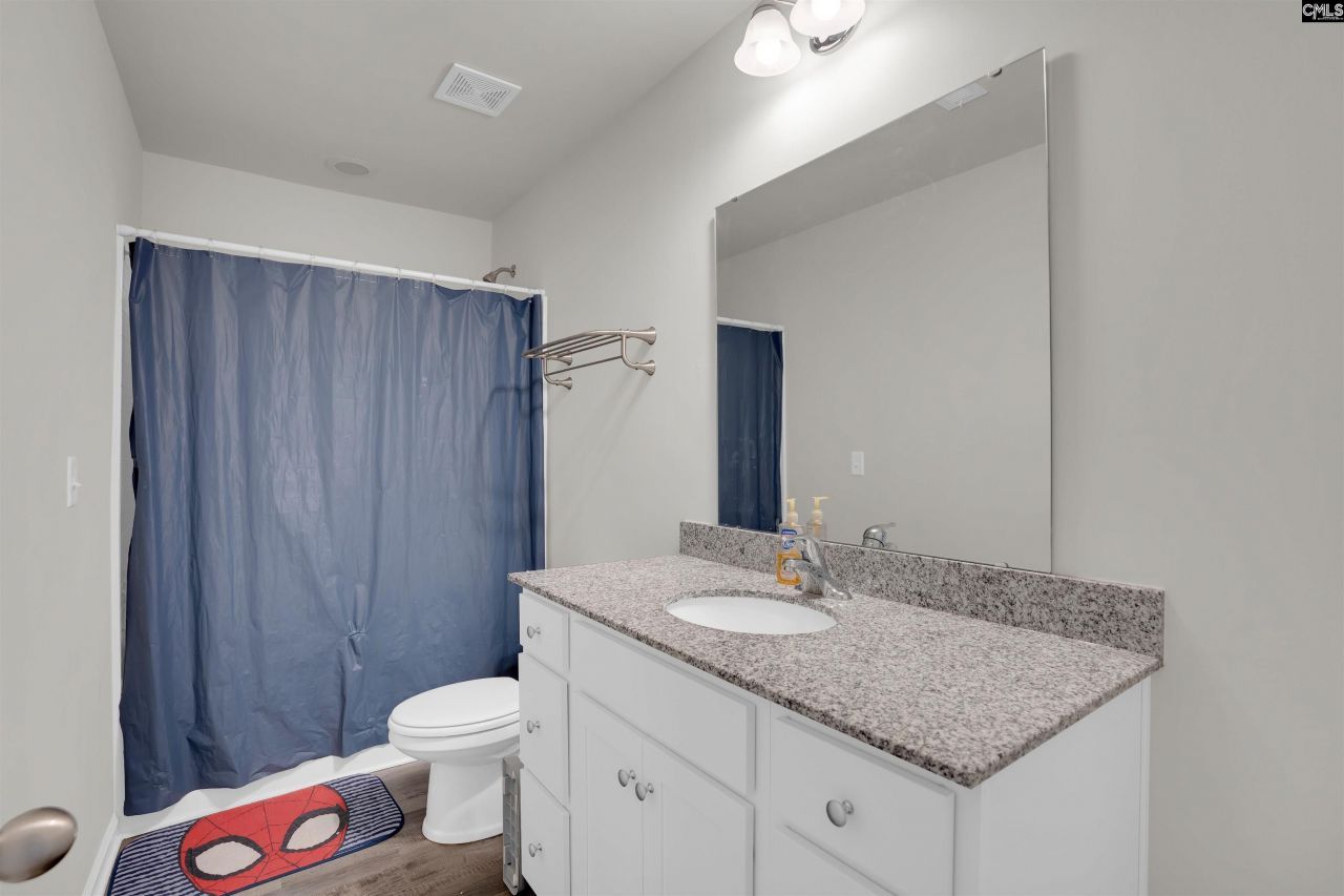 135 Savannah Wood Road Photo 40