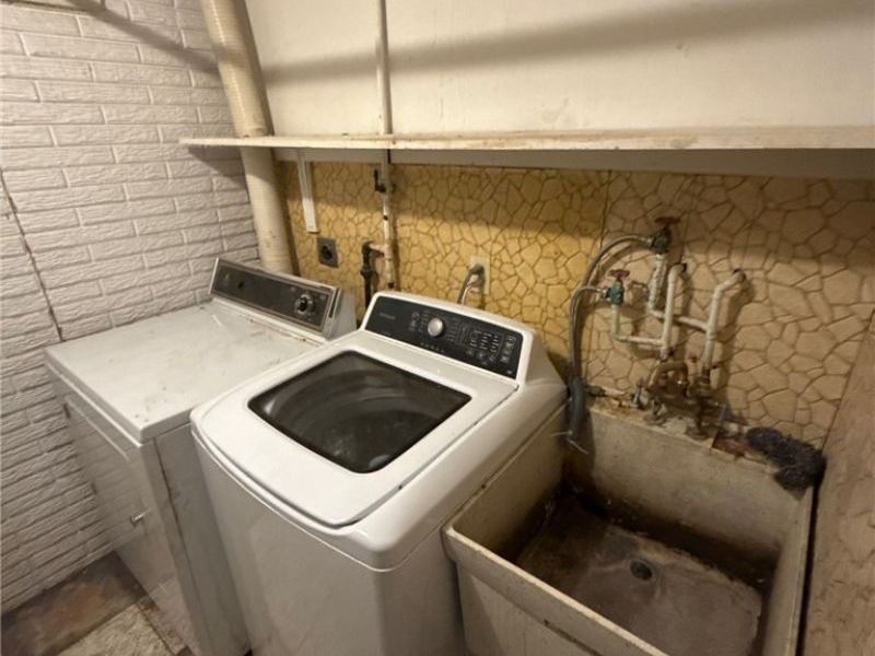 7090 Euclid Chardon Road, Kirtland, OH 44094 Photo 20