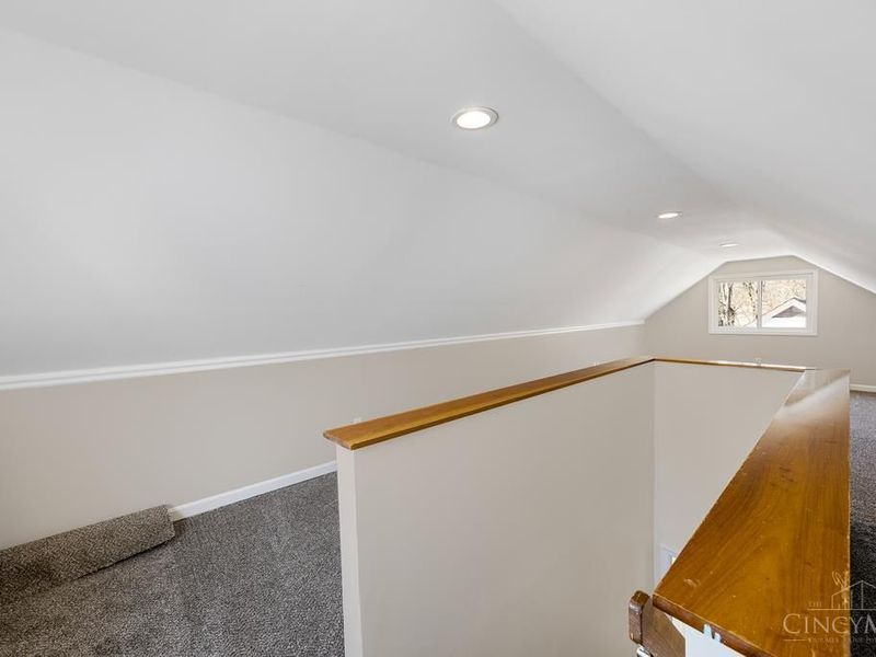 1144 Hempstead Drive, Cincinnati, OH 45231 Photo 19