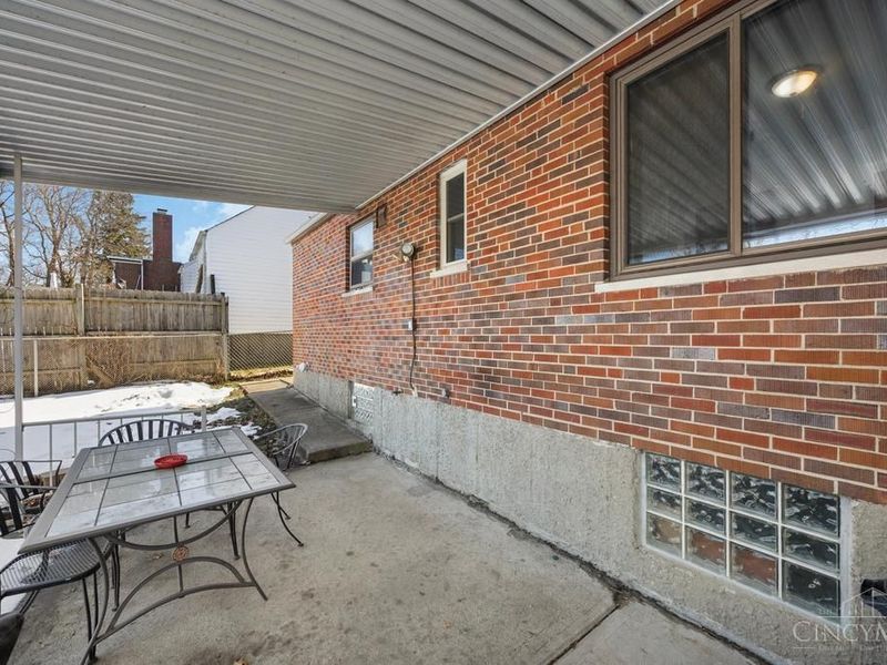 1144 Hempstead Drive, Cincinnati, OH 45231 Photo 25