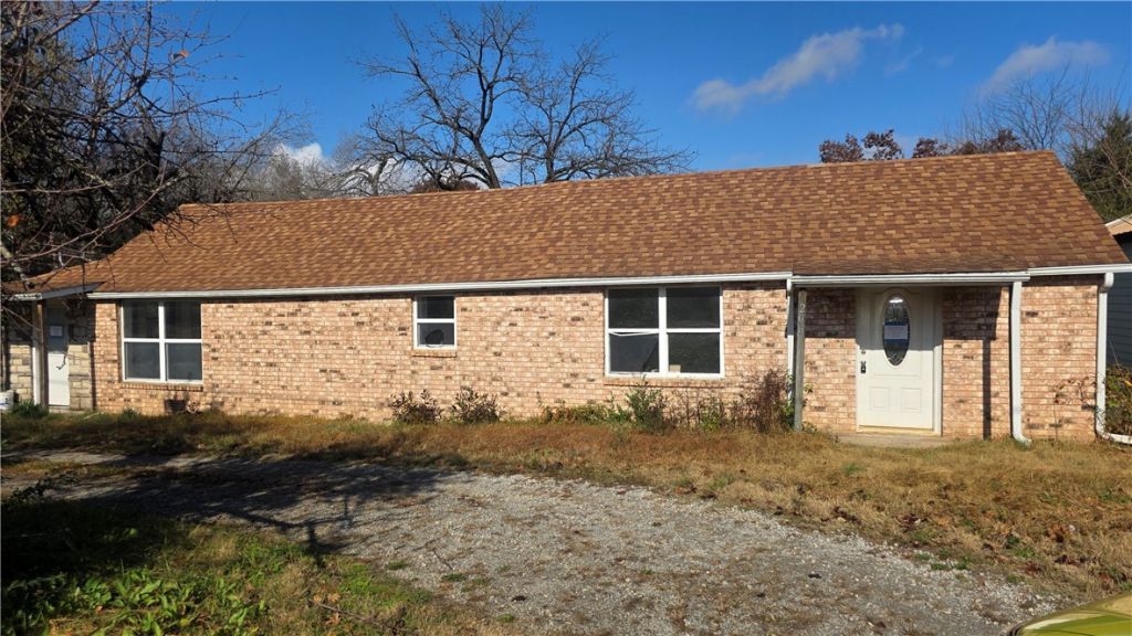 203 South Street , Flippin, AR 72634 Main Photo