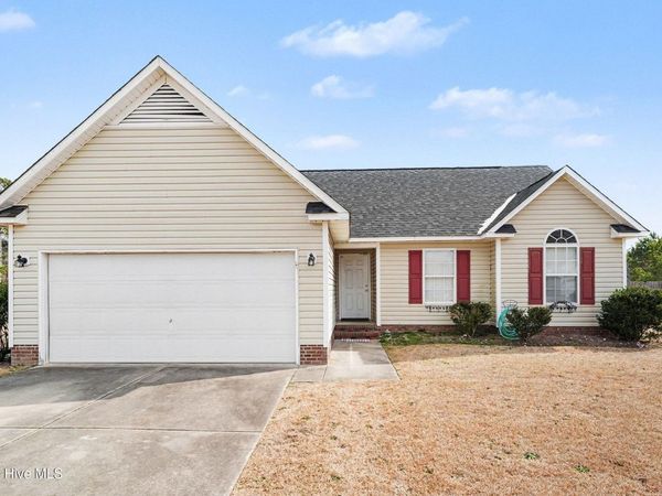 49 Whisper Creek Court, Linden, NC 28356