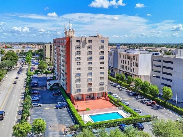 4675 W 18th Ct, Unit 406, Hialeah, FL 33012