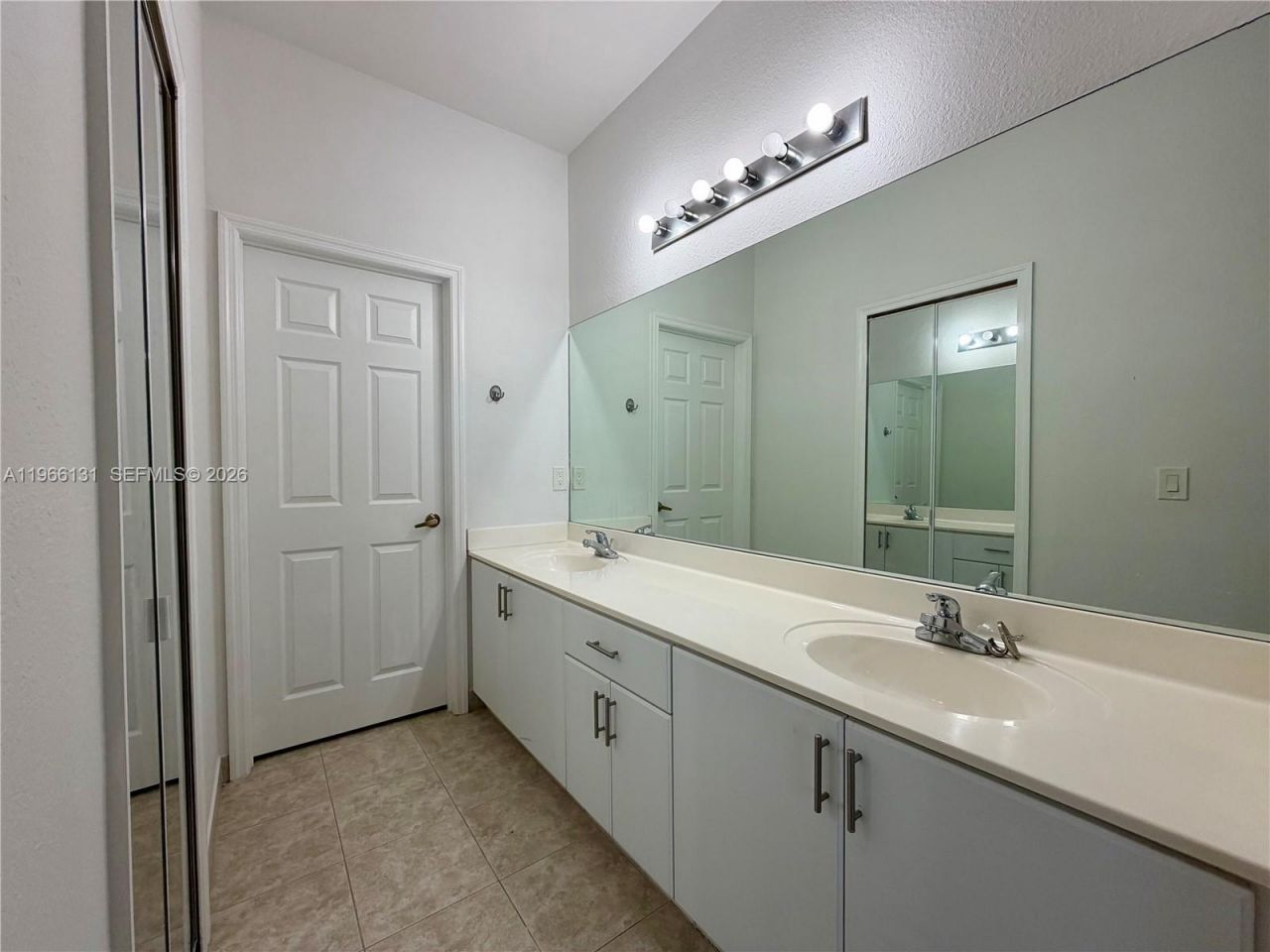 15301 SW 88th Ter, Unit 15301, Miami, FL 33196 Photo