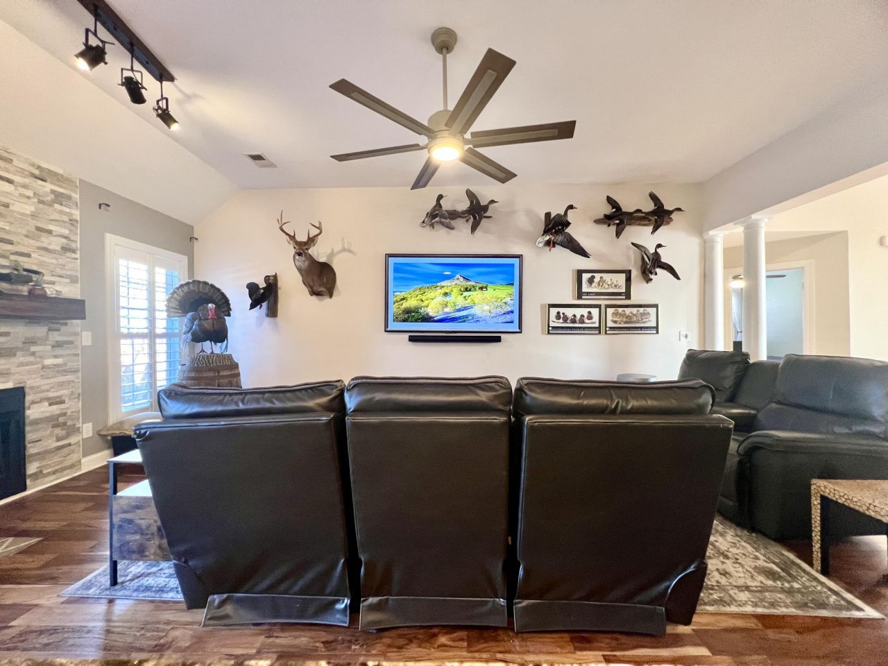 8765 Alexandria Drive Drive Photo 13