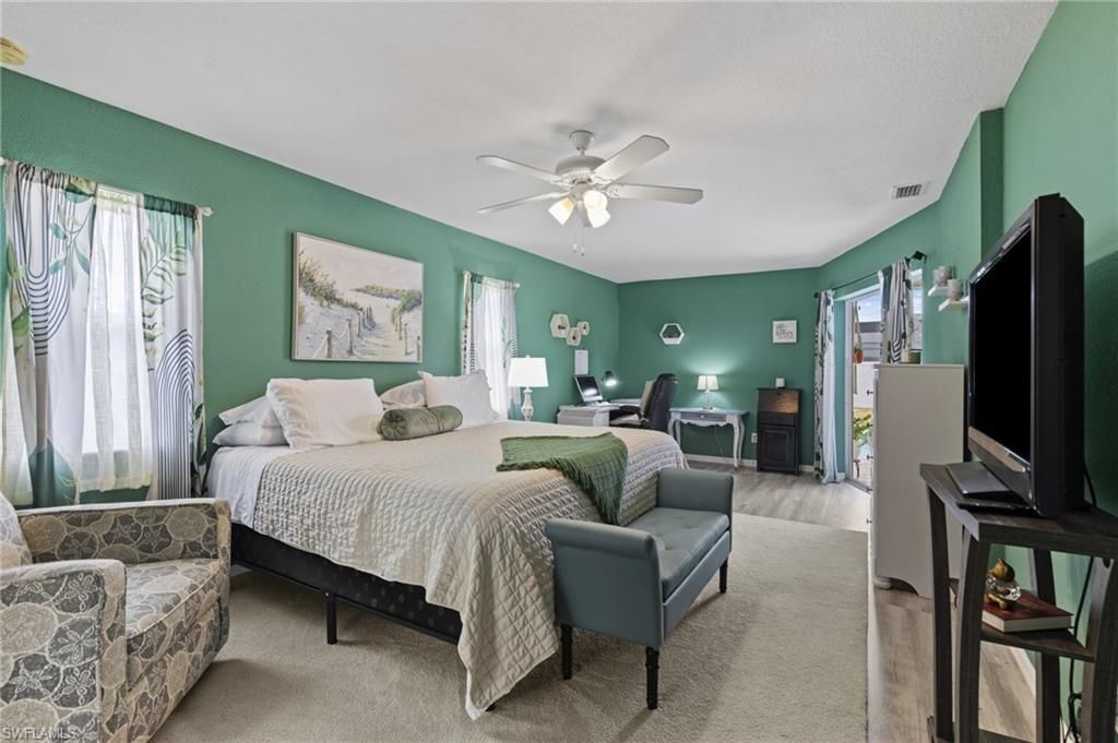 303 NE 13th Ave, Cape Coral, FL 33909 Photo